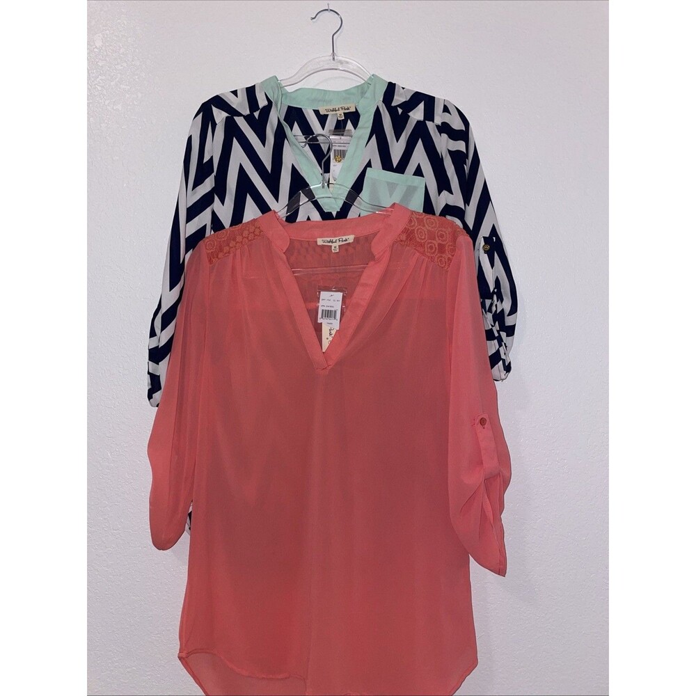 Lot of 2 Women’s Tops Size Medium M Workwear Office Sheer Spring Blouses